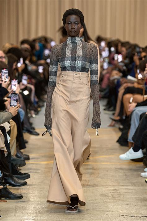 burberry vogue runway|London fashion week 2023 Burberry.